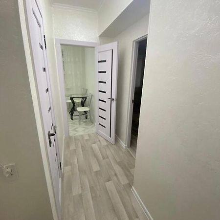 Ахметова 6 7 Apartment Almaty Luaran gambar